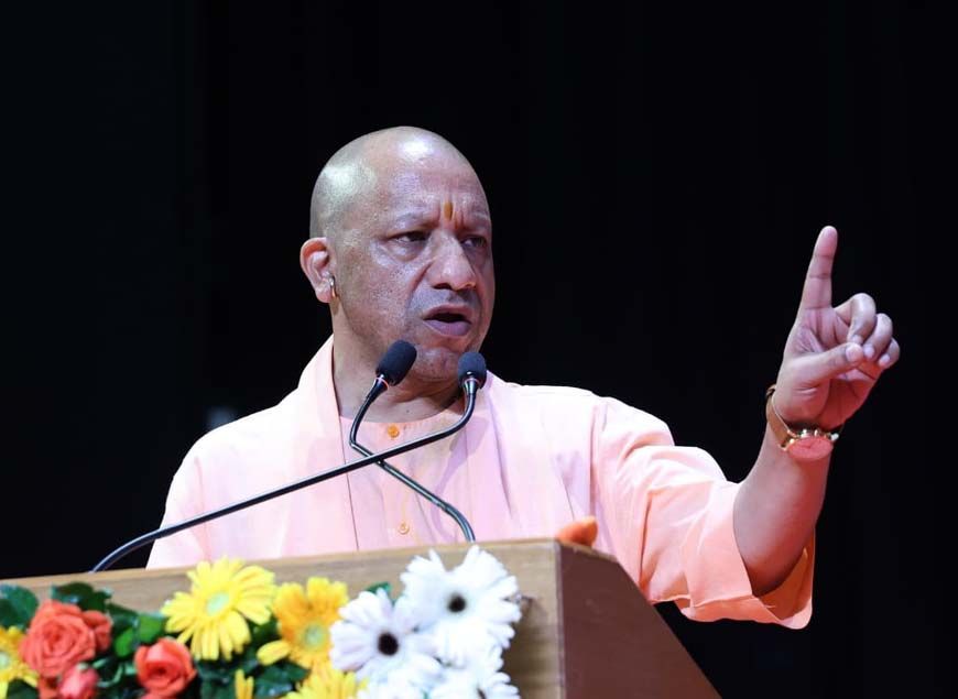 श्रीकृष्ण जन्मभूमि के लिए आगे आएं अखिलेशः मुख्यमंत्री