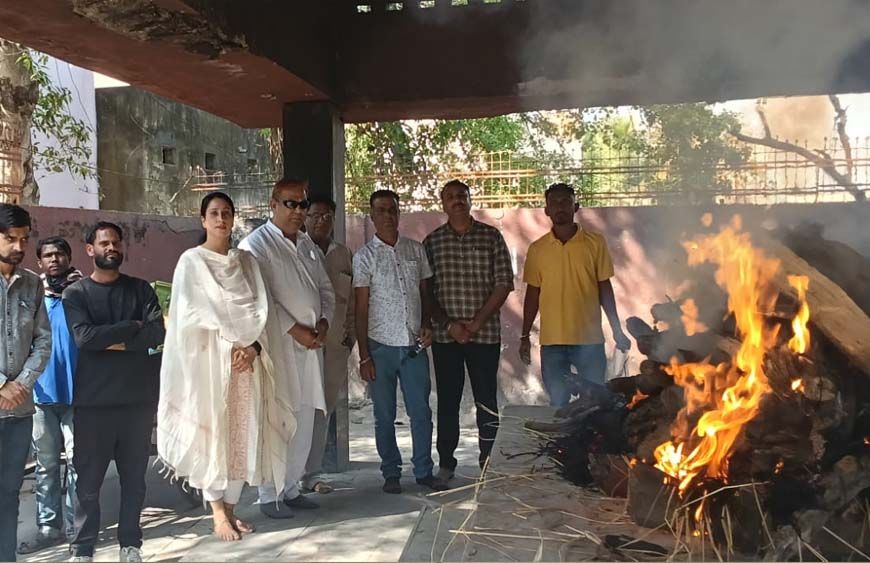 मानवीय मूल्यों को पुनर्जीवित करती ‘सेवा एक नई पहल’ — अंतिम संस्कार में निभाया सामाजिक दायित्व