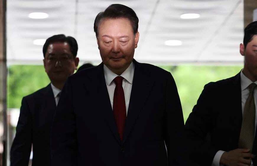 दक्षिण कोरिया के पूर्व राष्ट्रपति को उम्रकैद, देश में लगाया था मार्शल लॉ