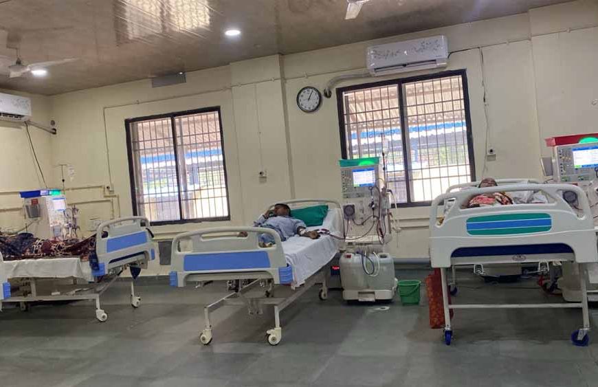 निरंतर डायलिसिस सेवाओं से किडनी मरीजों को राहत, निःशुल्क योजना बनी संबल