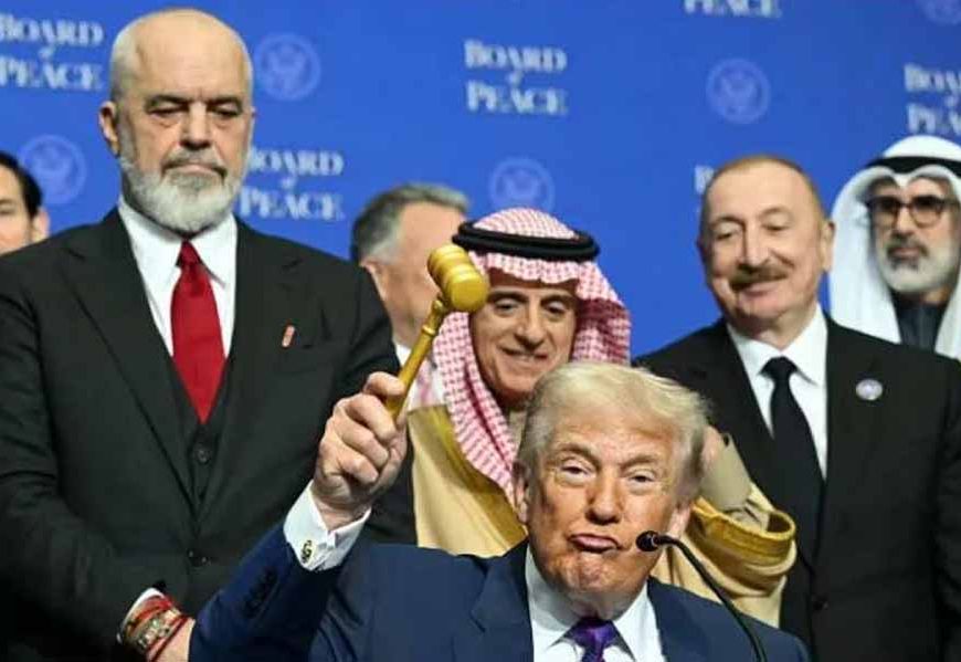 'मुझे जवान-हैंडसम लड़के नहीं, औरतें पसंद', बोर्ड ऑफ पीस की मीटिंग में बोले ट्रंप?