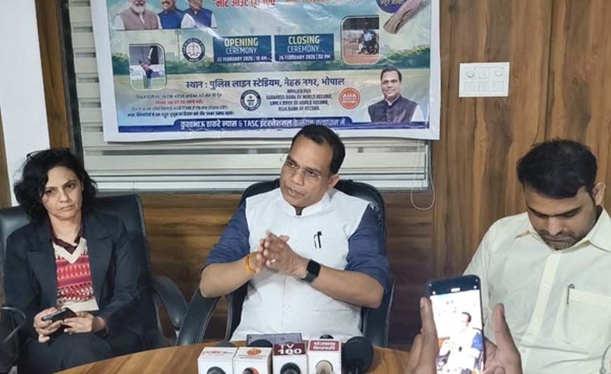 100 घंटे क्रिकेट खेलेंगे दिव्यांगजन: 22 से 26 फरवरी तक राष्ट्रीय दिव्यांग क्रिकेट महोत्सव - नॉट आउट@100