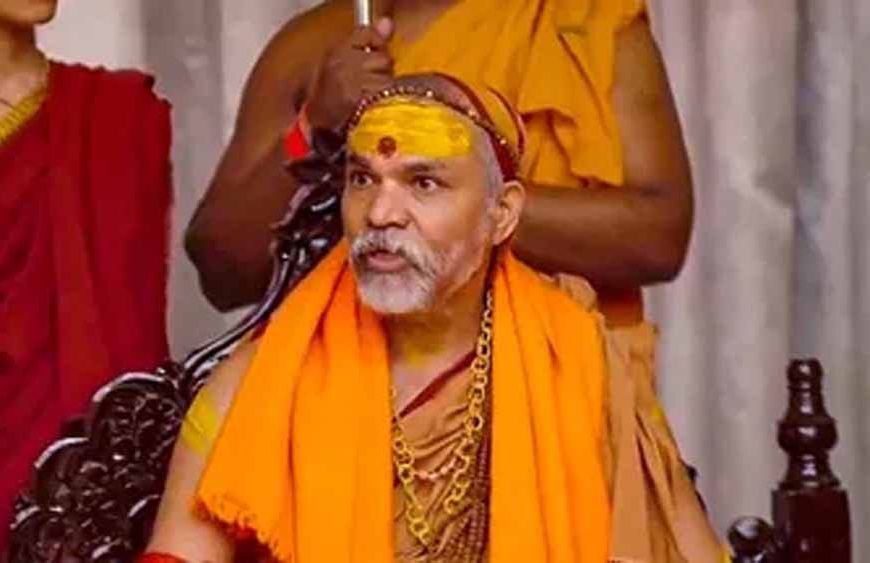 शंकराचार्य स्वामी अविमुक्तेश्वरानंद पर FIR दर्ज करने का कोर्ट का आदेश