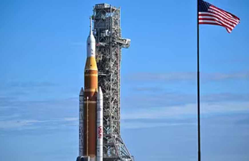 ऐन वक्त पर नासा ने टाल दिया अपना मून मिशन, मार्च में होनी थी लॉन्चिंग