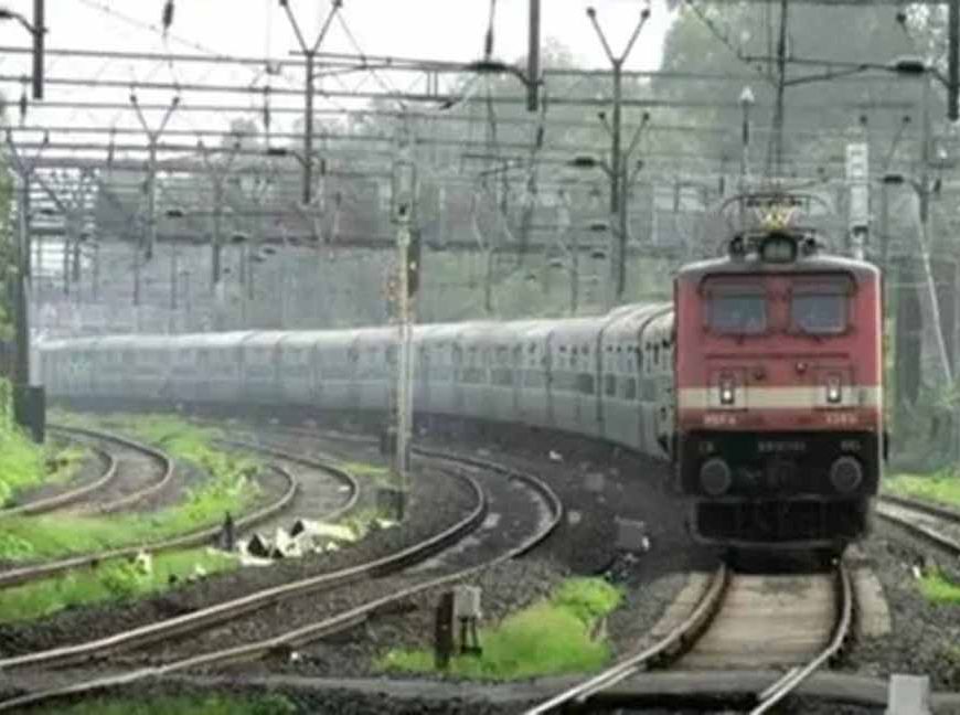 उत्तर भारत की ट्रेनों का बदला रूट, ऑटोमेटिक सिग्नलिंग कार्य के कारण संचालन प्रभावित