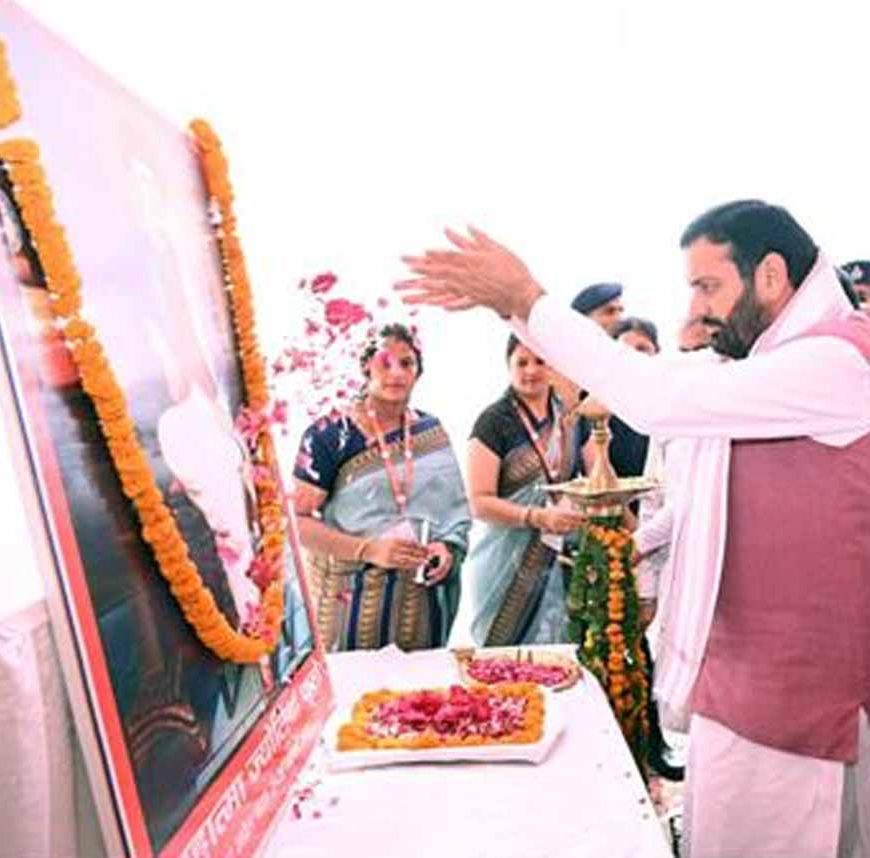 'सामाजिक समानता सबसे बड़ा धर्म', मुख्यमंत्री सैनी ने महात्मा फुले और सावित्रीबाई के संघर्षों को किया याद