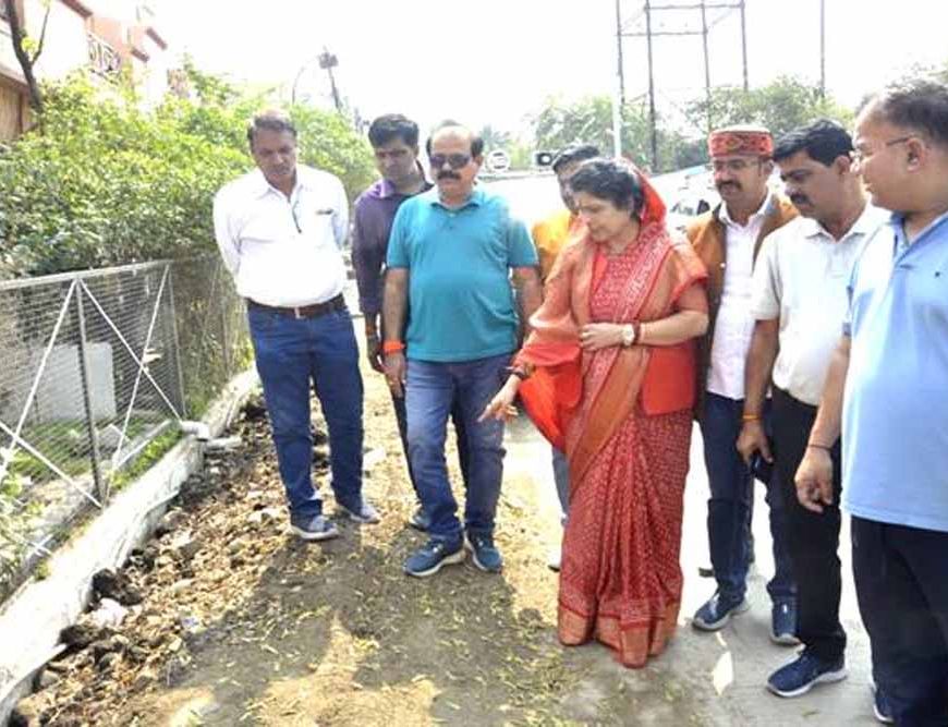 राज्यमंत्री  गौर ने गोविंदपुरा में किया सड़कों का निरीक्षण, गुणवत्तापूर्ण कार्य के दिए निर्देश