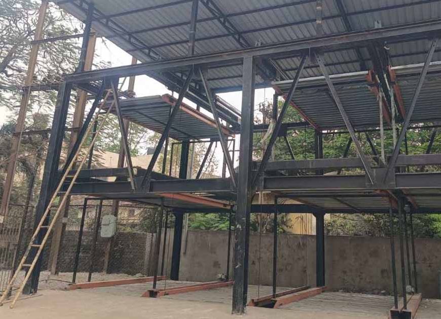 महानगरों की तर्ज पर रायपुर को मिली सौगात: शहर की पहली मैकेनाइज्ड मल्टीलेवल पार्किंग तैयार, 12 कारों की होगी एक साथ पार्किंग