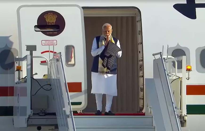 इजरायल पहुंचे पीएम मोदी, 'एअर इंडिया वन' विमान फ्लाइट रडार पर सबसे ज्यादा हुआ सर्च