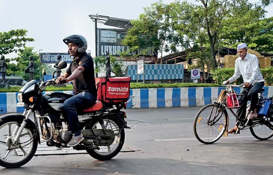 छत्तीसगढ़ विधानसभा: गिग वर्करों की सुरक्षा पर अजय चंद्राकर ने उठाए सवाल, सरकार ने कहा- केंद्र के नियम का करेंगे इंतजार