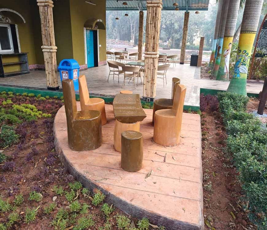 कचरे के ढेर से जनजातीय अस्मिता का केंद्र: डंपिंग ग्राउंड बना ‘जनजातीय गौरव वाटिका’