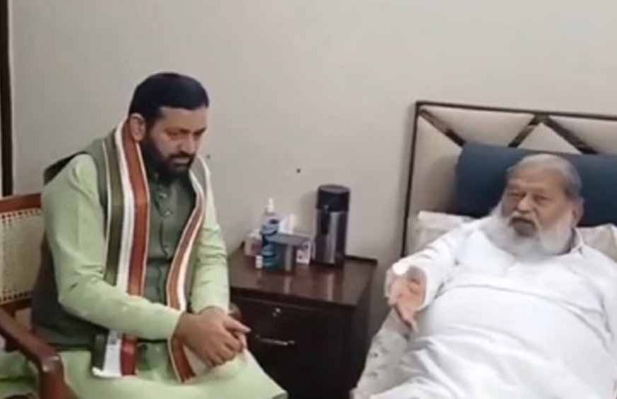 अनिज विज के घर पहुंचे CM नायब सैनी, मंत्री का जाना हाल चाल