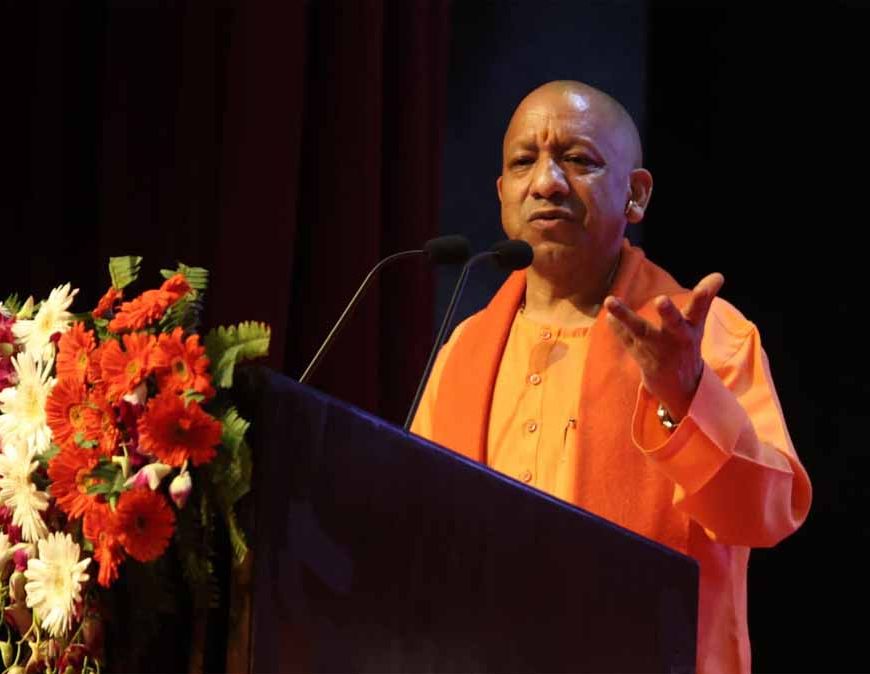 प्रदेश  के 1.86 करोड़ परिवारों को सीएम योगी ने दिया होली का उपहार