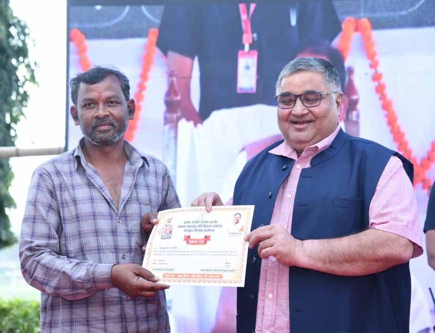 मुख्यमंत्री  विष्णु देव साय ने सरगुजा के 52 हजार से अधिक किसानों को दी होली की सौगात