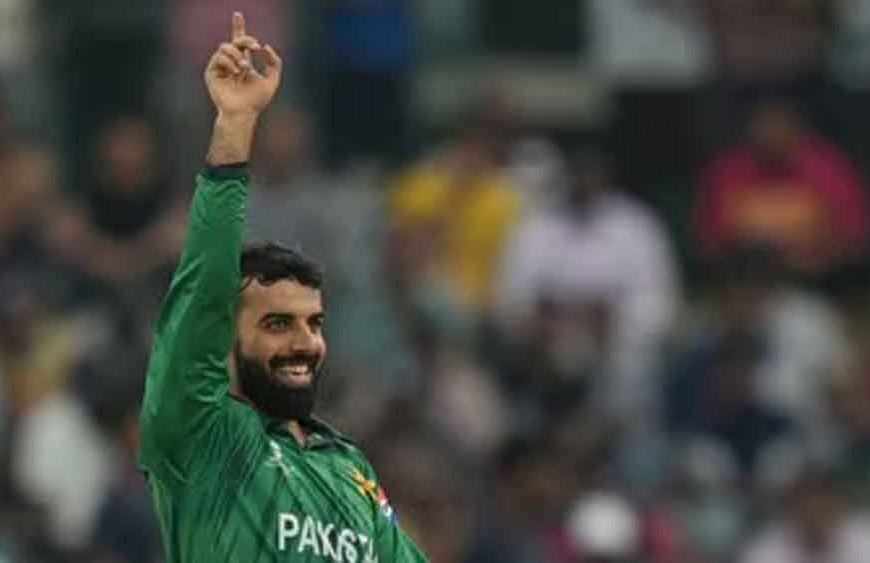 शाहिद अफरीदी का बड़ा बयान: शादाब खान बन सकते हैं पाकिस्तान के नए कप्तान, सलमान अली पर संकट!