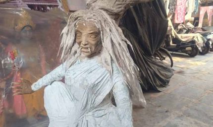 रायपुर में ‘मुंज्या’ थीम की होलिका बनी आकर्षण, चौक-चौराहों पर दिखेंगी अनोखी मूर्तियां