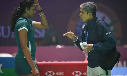 दुबई एयरस्ट्राइक से बचकर निकले पीवी सिंधू के कोच, बोले- ‘हम सुरक्षित हैं, पर हालात डराने वाले थे’