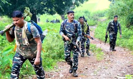 माओवाद से मुक्ति की उलटी गिनती शुरू, देवजी से समर्पण से बिखरा संगठन