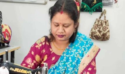 टेलरिंग के व्यवसाय में पूजा देवांगन को मिला मजबूत आधार