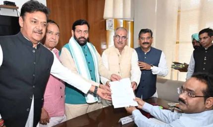 खट्टर के करीबी संजय भाटिया ने भरा राज्यसभा का नामांकन, सीएम सैनी भी रहे मौजूद