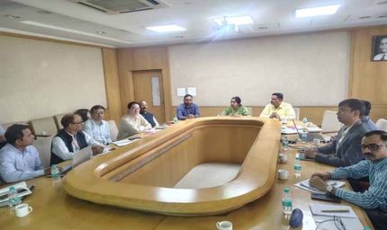 प्रदेश में पर्याप्त मात्रा में है पेट्रोल, डीजल एवं एलपीजी अपर मुख्य सचिव खाद्य  शमी ने की समीक्षा