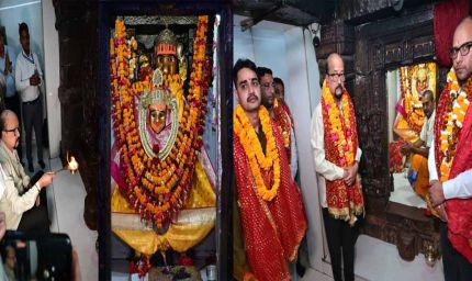 राज्यपाल ने माँ महामाया का दर्शन कर छत्तीसगढ़ की सुख-समृद्धि, खुशहाली की कामना की