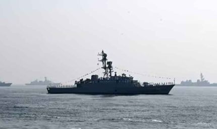 क्या भारत का मेहमान था ईरानी युद्धपोत IRIS Dena? समुद्र में डूबने पर अमेरिका पर उठे सवाल