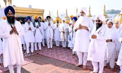 गोल्डन टेंपल में सोने की धुलाई सेवा शुरू, बर्मिंघम के मुख्य सेवादार को सौंपी जिम्मेदारी, बिना केमिकल के होगी धुलाई