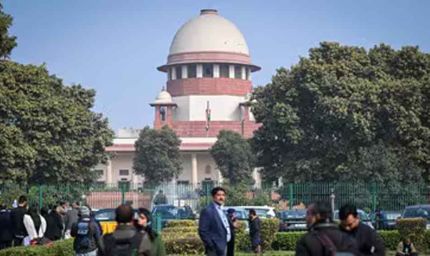 पत्नी को गुजारा भत्ता दिलाने के लिए सुप्रीम कोर्ट सख्त: पति की सैलरी से 25 हजार काटकर देने का आदेश