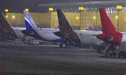 पश्चिम एशिया संकट का असर: दिल्ली एयरपोर्ट पर ‘ब्लैक फ्राइडे’, 104 अंतरराष्ट्रीय उड़ानें रद्द