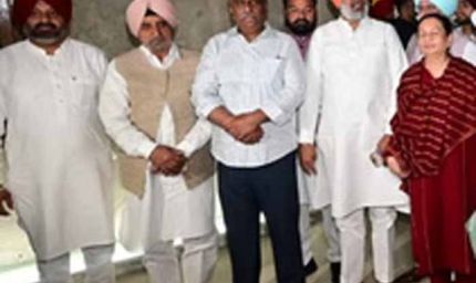 अभिभाषण पर हंगामा: बोलने का मौका नहीं मिलने का आरोप लगाकर कांग्रेस का वॉकआउट