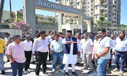 मंत्री  विश्वास कैलाश सारंग ने किया रचना टॉवर का दौरा