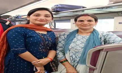 दिल्ली में सम्मानित हुईं MP की 2 महिला सरपंच, निधि और ज्योति ने देशभर में मचाई धूम