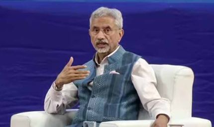 ईरानी विदेश मंत्री से जयशंकर की तीन बार बातचीत, समुद्री जहाजों की सुरक्षा पर भी हुई अहम चर्चा