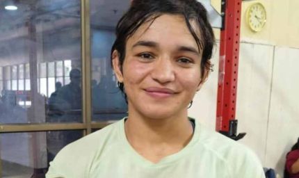 एशियाई चैंपियनशिप में बड़ा उलटफेर: मीनाक्षी गोयत ने अंतिम पंघाल को हराकर टीम में बनाई जगह