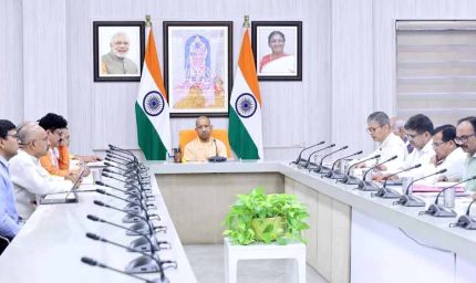 मुख्यमंत्री योगी ने की मेट्रो परियोजनाओं की समीक्षा , समयबद्ध और गुणवत्तापूर्ण कार्य के दिए निर्देश