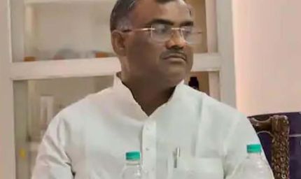 ग्रामीण स्टेडियम, युवा सहभागिता और खेल प्रोत्साहन से संवर रहा युवाओं का भविष्य – गिरीश चंद्र यादव