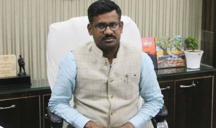 कलेक्टर का सिंघम अवतार: RI और पटवारी निलंबित, तहसीलदार को फटकार, रेवेन्यू डिपार्टमेंट पर कड़ी टिप्पणी