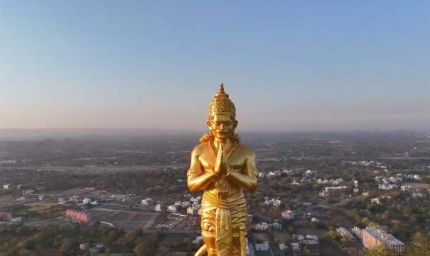 गिरिराज पर्वत पर आस्था का भव्य प्रतीक, रामनवमी पर 131 फीट ऊंची बालाजी प्रतिमा का अनावरण