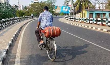 PM मोदी के भाषण के बाद लॉकडाउन की अटकलें तेज, जानिए सरकार का क्या है असली प्लान