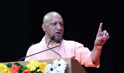 योगी सरकार के 9 वर्षों में यूपी टूरिज्म ने तय किया ग्रेवयार्ड इकोनॉमी से टेंपल इकोनॉमी का सफर