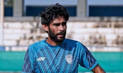 कोच्चि में भारतीय फुटबॉल  टीम का अपमन ,टीम के हेड कोच खालिद जमील और खिलाड़ियों को स्टेडियम में घुसने से रोका