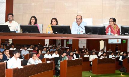 मुख्य सचिव  विकास शील की अध्यक्षता में सम्पन्न हुई नक्सल प्रभावित जिलों के आजीविका संवर्धन हेतु परामर्श कार्यशाला