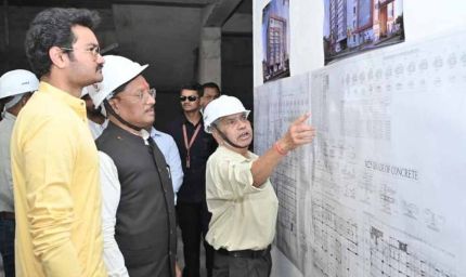 मुख्यमंत्री  विष्णुदेव साय ने किया निर्माणाधीन जगदेव राम उरांव कल्याण आश्रम चिकित्सालय का अवलोकन