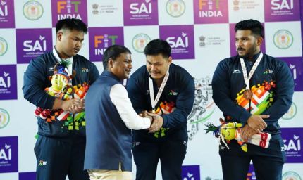 वेटलिफ्टिंग स्पर्धा में अरुणाचल पुरुष और असम महिला वर्ग में ओवरऑल चैम्पियन