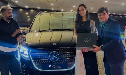 हार्दिक पंड्या ने गर्लफ्रेंड माहिका को गिफ्ट की मर्सिडीज कार, जानें इसकी कीमत