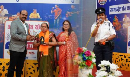 मिले सुर मेरा तुम्हारा — सुरों से सजी एक अविस्मरणीय संगीत संध्या.....