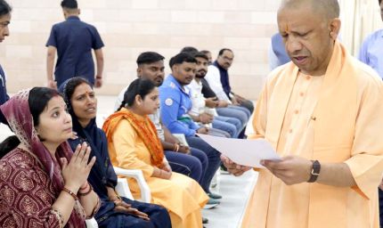 पीड़ितों की समस्याओं का उचित समाधान सरकार की प्राथमिकता: मुख्यमंत्री