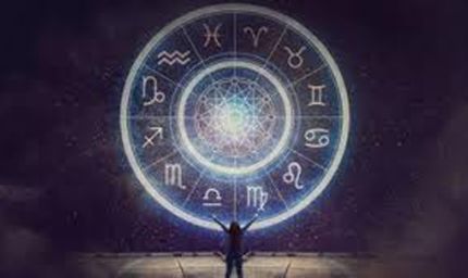 मूलांक 9 भविष्यफल, करियर में मिलेगी उड़ान, लेकिन अनजानों से रहें सावधान