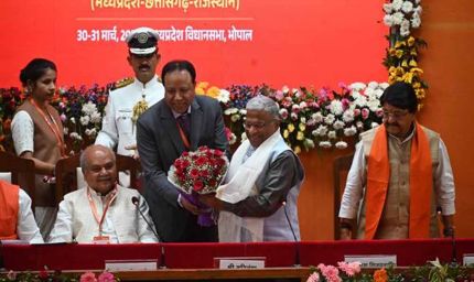 2047 के विकसित भारत के लिए विधानसभा अध्यक्ष  नरेंद्र सिंह तोमर ने युवा विधायकों के दिलवाए 5 संकल्प